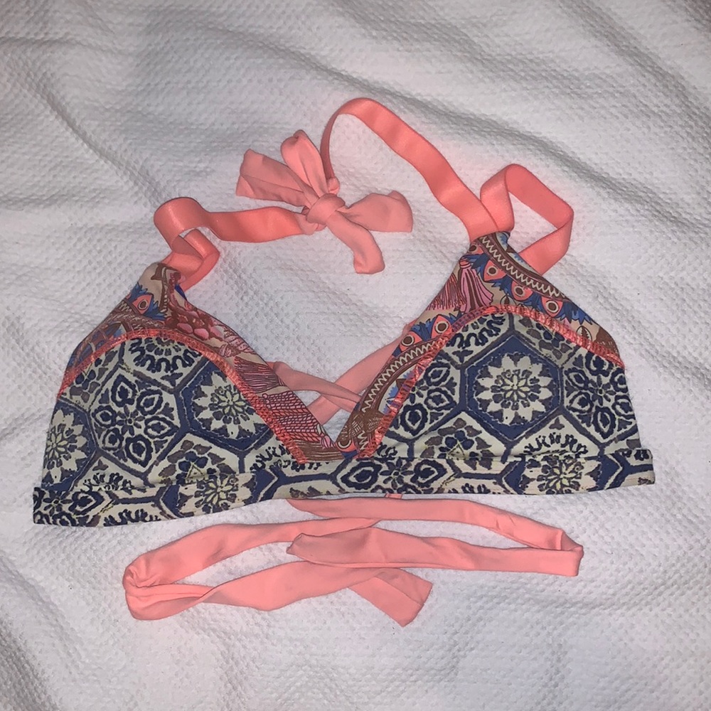 Maaji swim top reversible